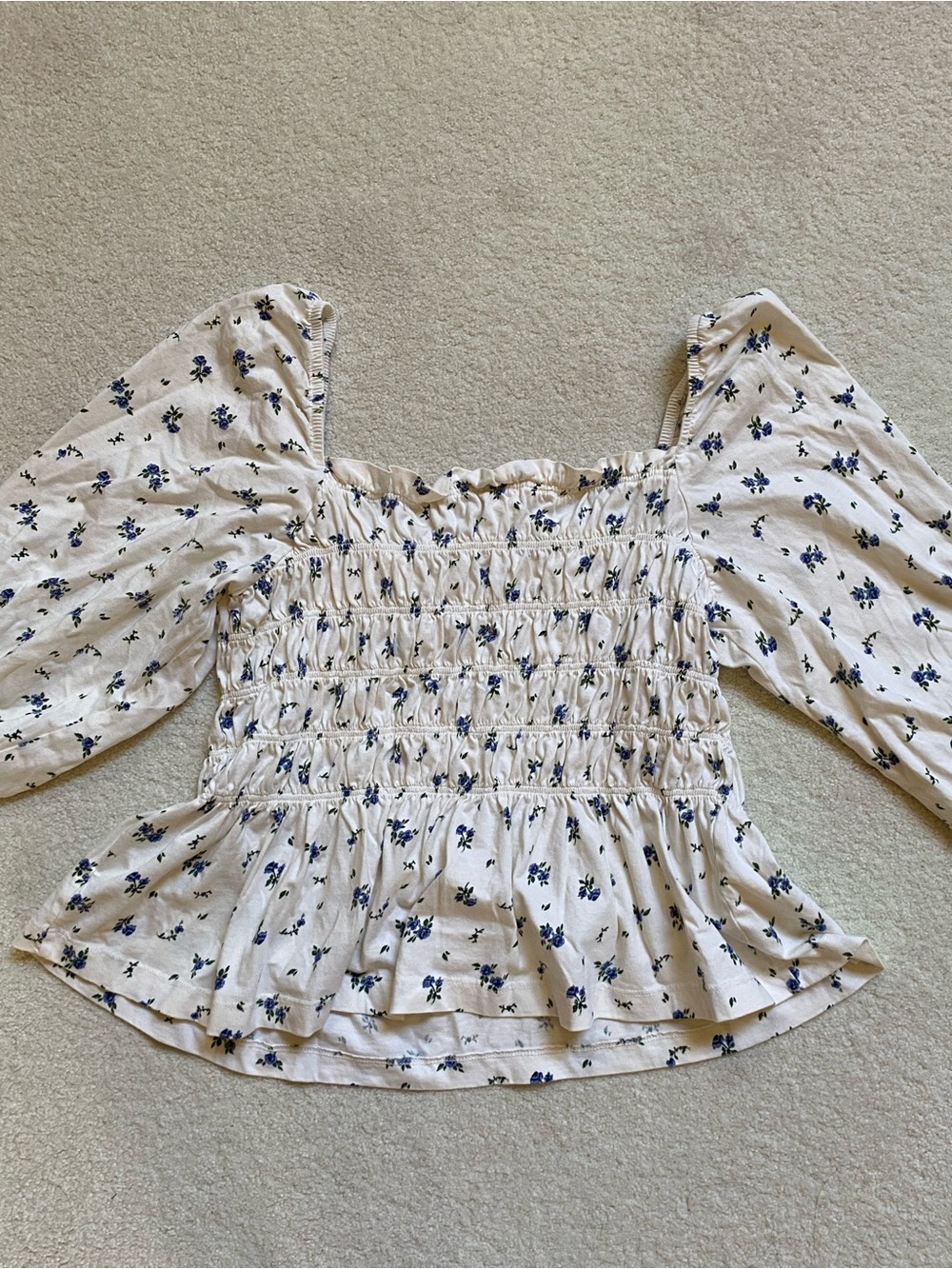H&M White Smocked Floral Square-Neck Blouse with Puff Sleeves - 100% Cotton - L